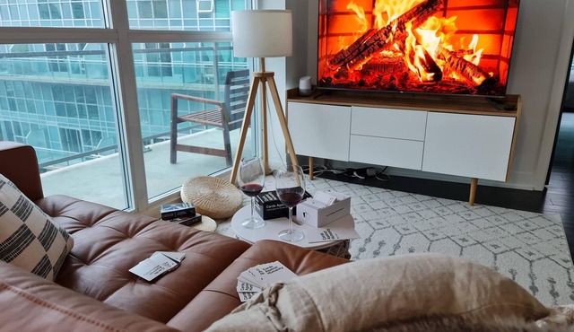 Stylish retreat in prime location with lakeview