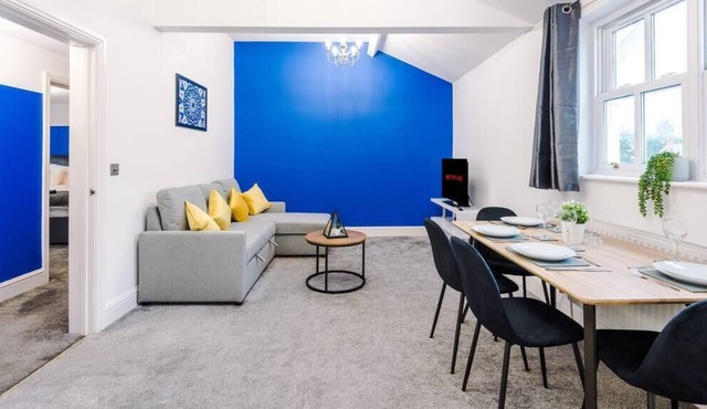 Stylish Royal Leamington Gem - Parking