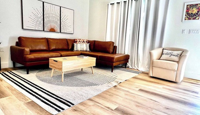 Stylish Saint Jo Home | Wineries, Fire Pit & BBQ