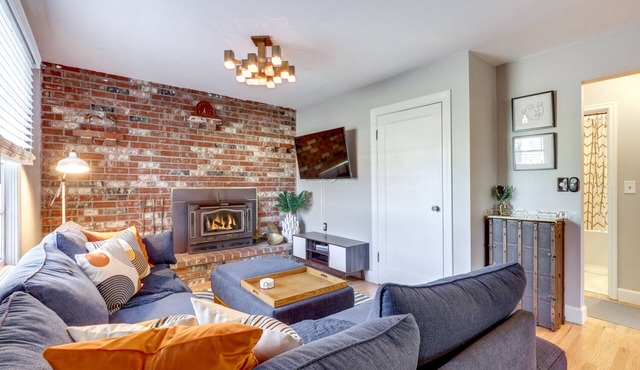 Stylish SE Portland Getaway! Close to foodcarts, drinks, & more!