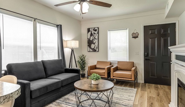 Stylish & Serene: Modern Retreat