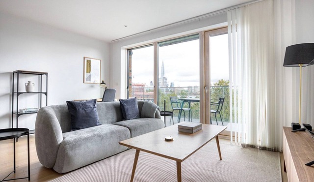 Stylish Southwark 1BR, nr Universities & Shops, by Blueground