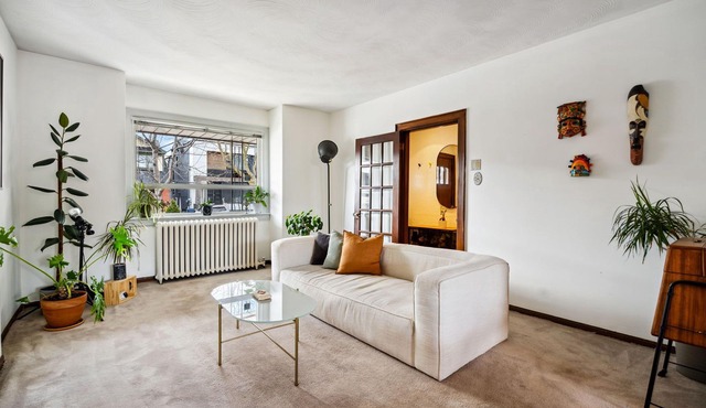 Stylish & Spacious Cozy House