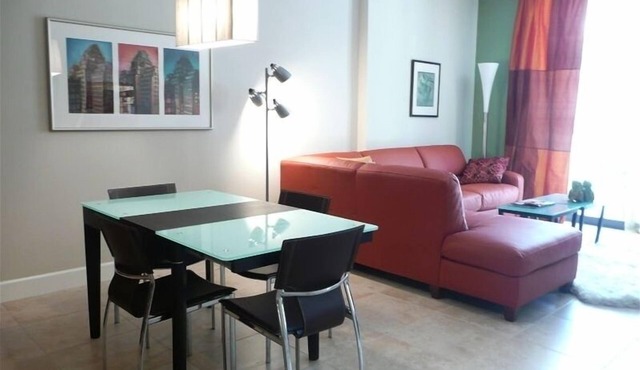 Stylish Spacious Miami Condo 1 BR/1.5 BA, Pool! [Min. 6 month lease]