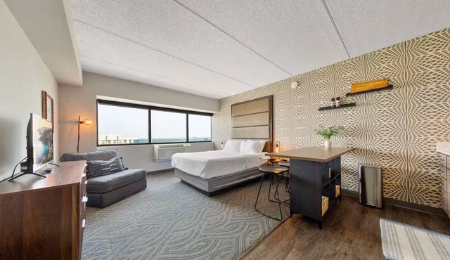 Stylish Stay by Mall of America