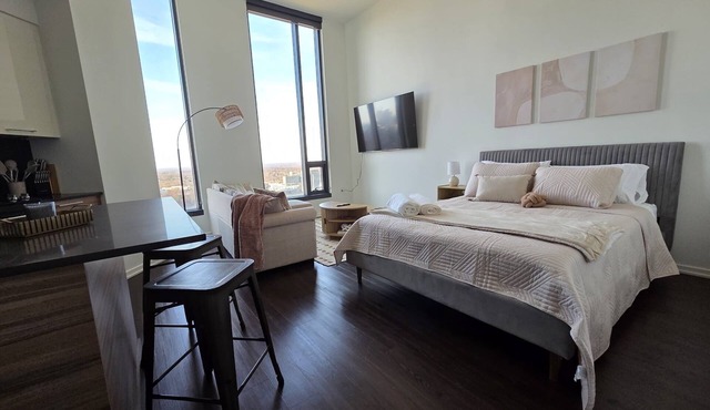 Stylish Studio in Tysons Corner