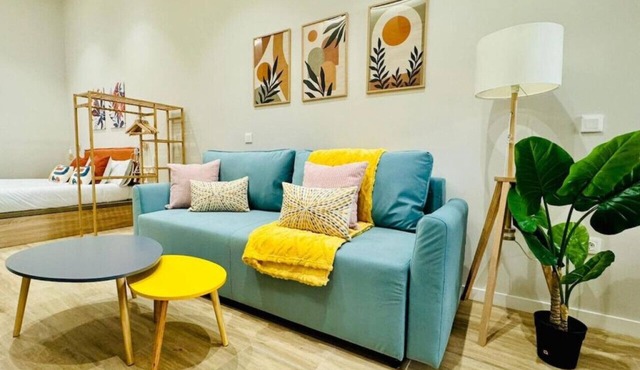 Stylish Studio near City Center