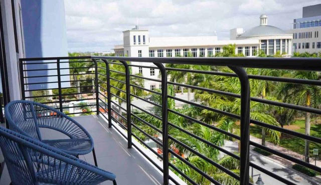 Stylish Studio | Resort-Style Amenities