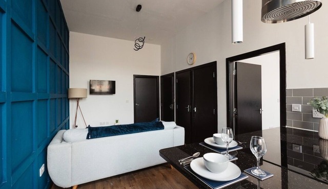 Stylish Town Centre Suite by Traboule Properties