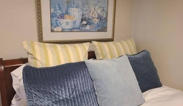 Stylish Urban Living Studio HFX