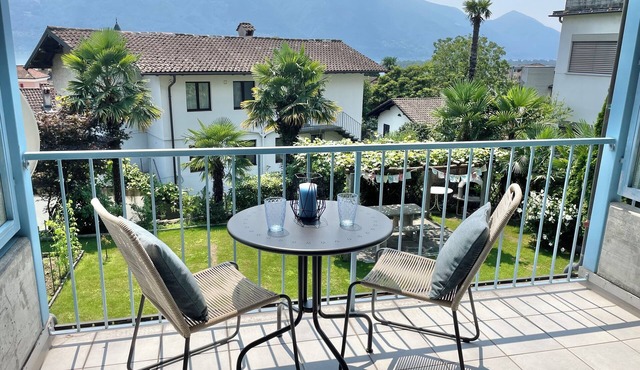 Stylish vacation apartment in a convenient location with terrace and beautiful views of the G