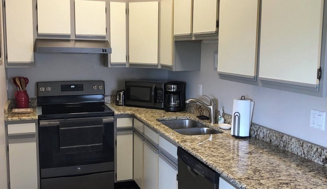 Stylish villa 5 minutes to world famous Sebring Int’l Raceway