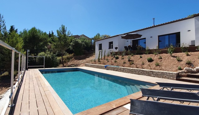 Stylish villa in Beaufort with private pool