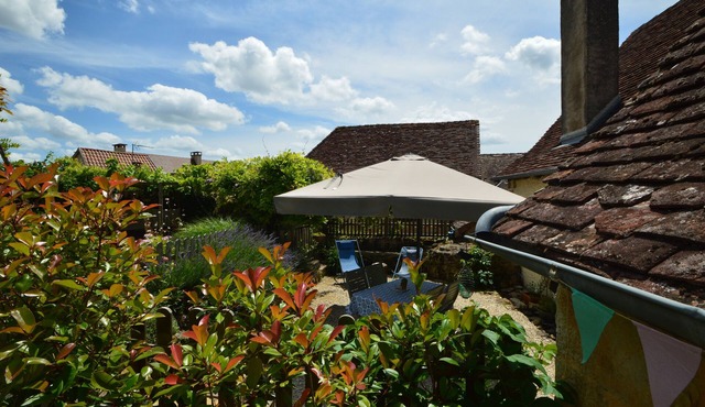 Stylish village gîte with private garden