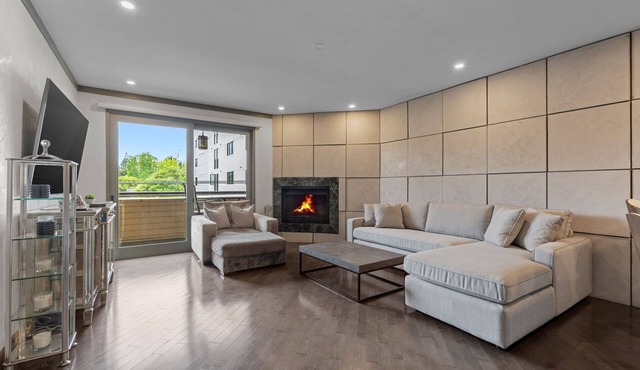 Stylish Westwood Condo | Near UCLA & Century City