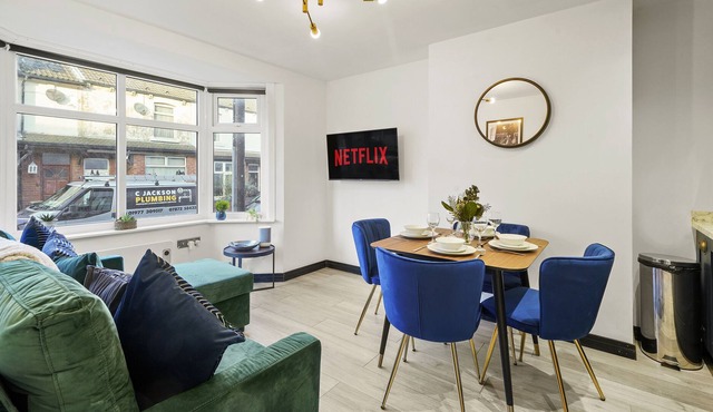 Stylish Yorkshire Apartment - Sleeps 5