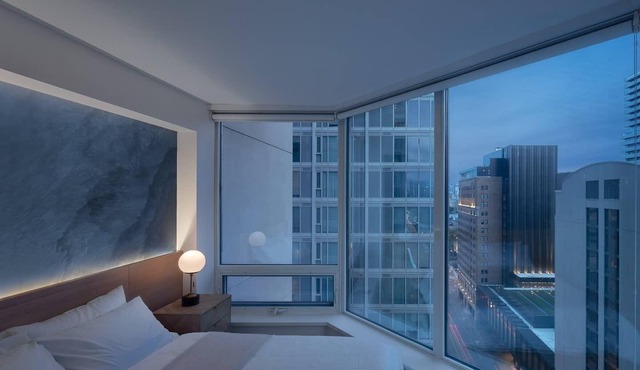 Stylish Yorkville Gem | Prime Location, Comfort & Modern Amenities