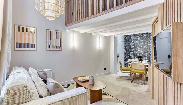 Sublime apartment in the center of Paris