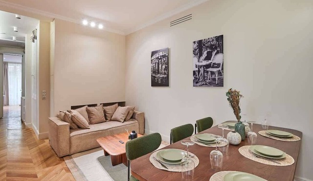 Sublime apartment in the center of Paris