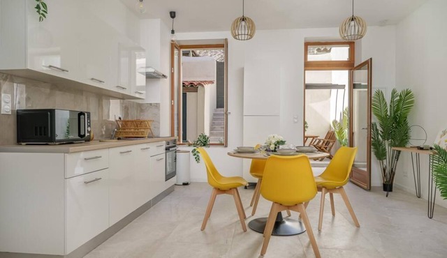 Sublime Appartement Avec Terrasse & Climatisation