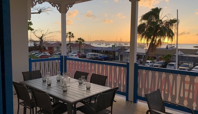 Sublime Loft in the heart of Marigot facing Anguilla