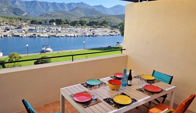 Sublime new apartment on the beach in ST FLORENT, 5' from the center