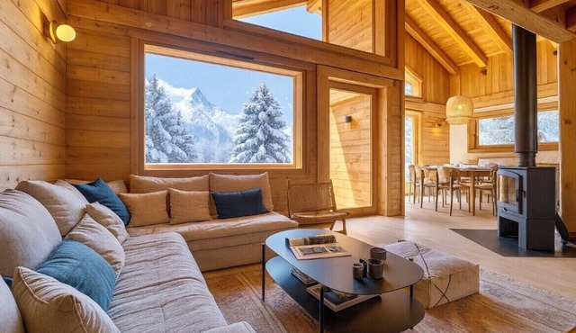 Sublime Semi Detached Chalet Facing The Mont Blanc
