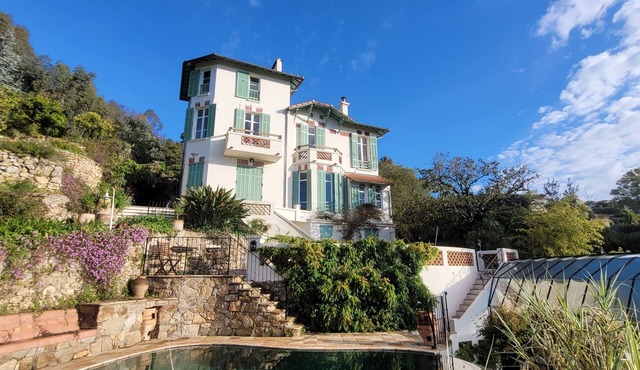 Sublime Villa With Sea View Over Cannes And Lérins Islands With Infinity Pool