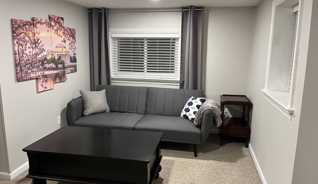 Suburban apartment, quiet!