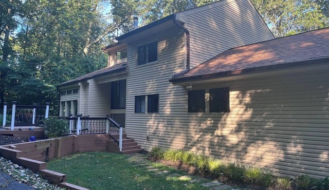 Suburban get-away in the forest with Swedish sauna - 20 Min Away From Baltimore