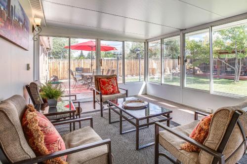 Suburban Home 9 Mi to Dtwn Denver: Outdoor Oasis!