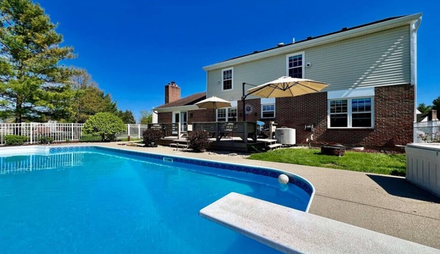 Suburban paradise in Liberty TWP