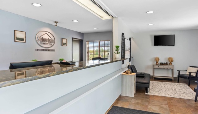 Suburban Studios Clarksville-Louisville North