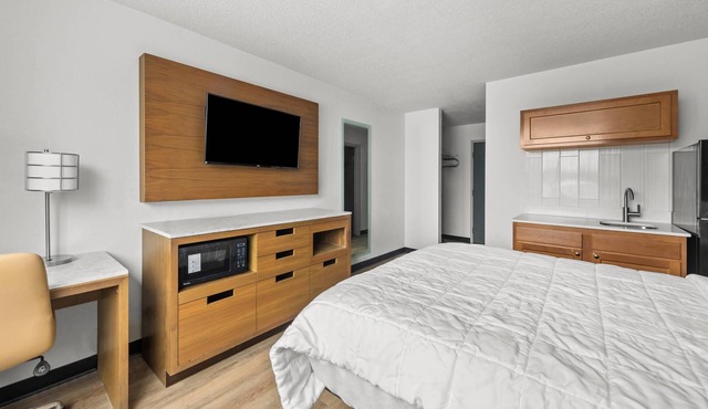 Suburban Studios Fairborn - Dayton