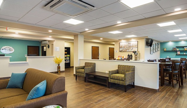 Suburban Studios Monaca - Pittsburgh