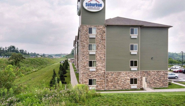 Suburban Studios Triadelphia - Wheeling at The Highlands