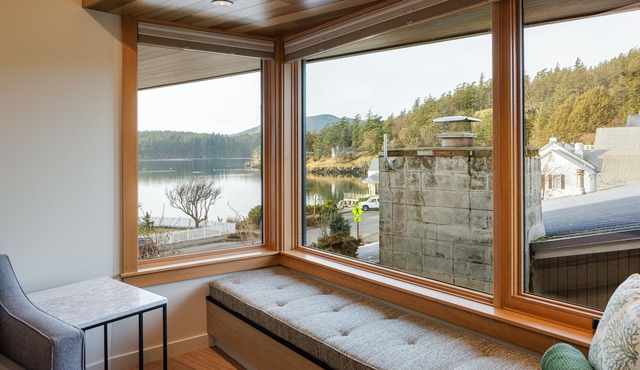 Sucia - Dramatic Eastsound Bay View