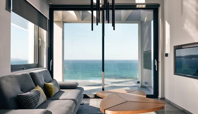 Sueño LUXURY VILLA 180 Iconic Sea View