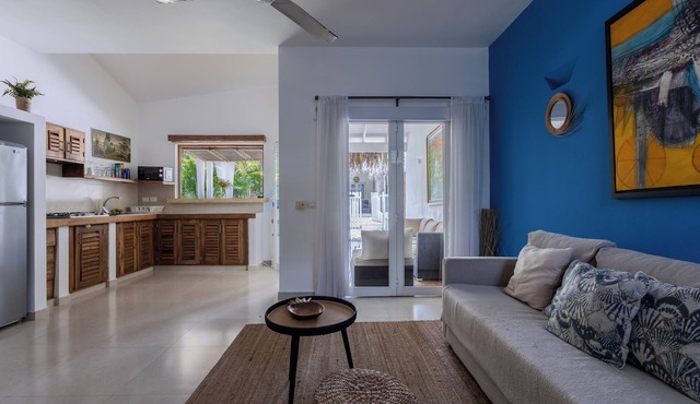 Sueños 7 – 2BR Villa with Pool, Starlink Walk to Beach & Shops – Las Terrenas