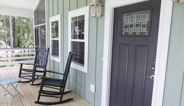 Sugar Shack - Rustic charm meets modern amenities!