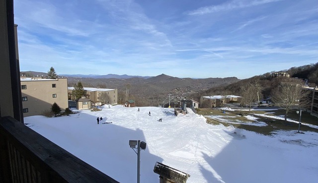 Sugar Ski Comfort Two Bedroom - Unit 436