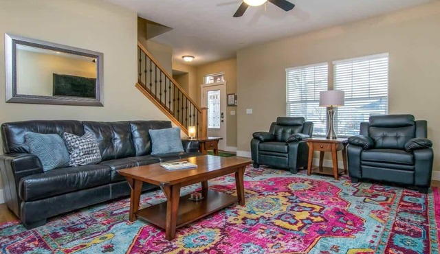 Sugarhouse Gem! Hot Tub * Pets Ok * Fenced Yard