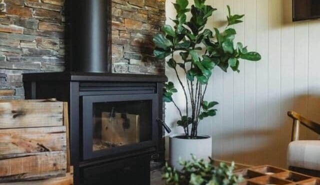 Sugarloaf Luxury Farmhouse Cabin