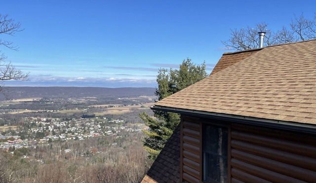 Sugarloaf Summit - Breathtaking views of the valley below. Ski, Knoebels & more