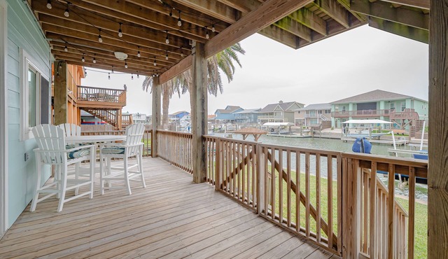 Sugar’s by the Sea - Canal Waterfront with Dock