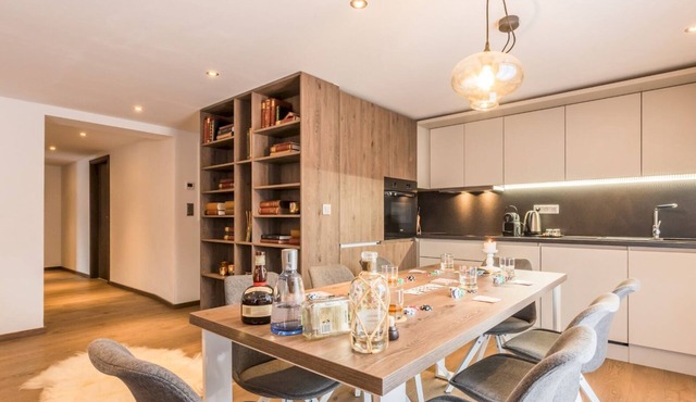 SUGI - Apartment with view, spa and gym