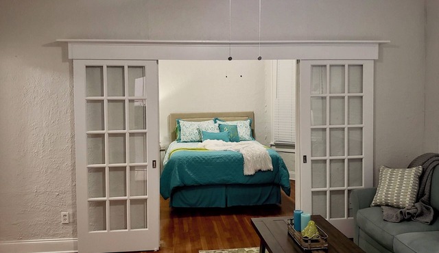 Suite 10 - Casablanca of Hyde Park