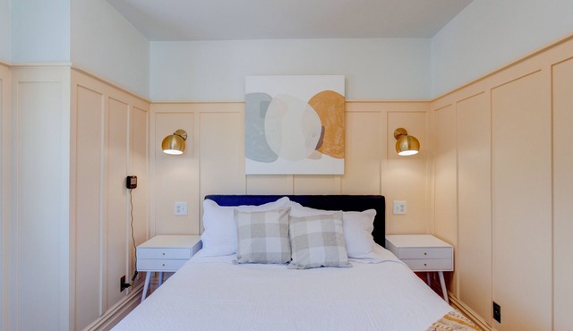 Suite 10 | Historic Art City Inn