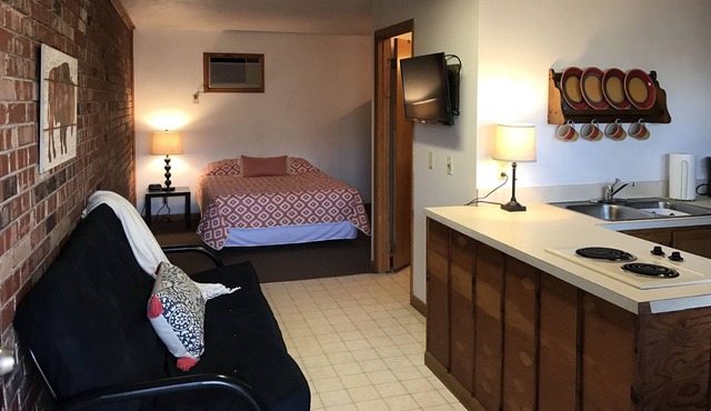 Suite 2, Small at Buffalo Norfork Lake Ozark Mountain Lodge