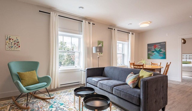 Suite 301 - 470 Main